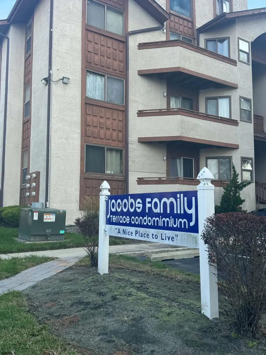 1426 Mediterranean Ave #Apt C, Atlantic City, NJ 08401 - #2