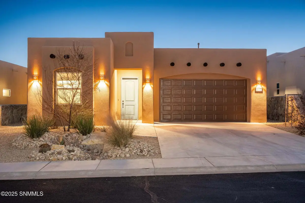 8008 Willow Bloom Circle, Las Cruces, NM 88007 - Image #1