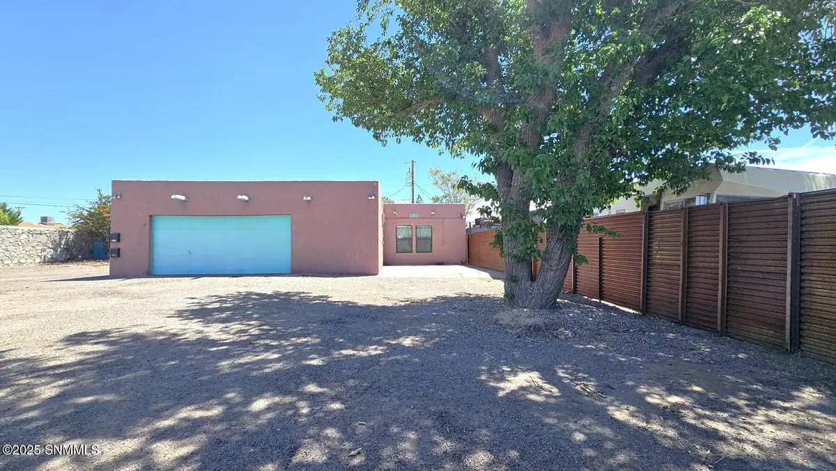 1229 S Espanola Street, Las Cruces, NM 88001 - Image #1