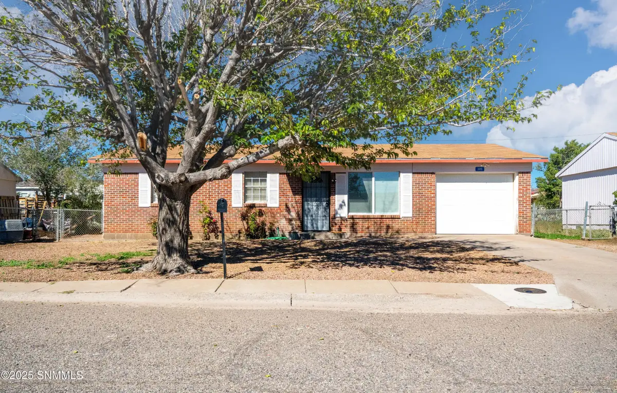 305 Arizona Street, Hurley, NM 88043 - Image #1