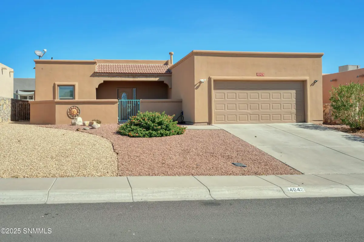 4042 Seneca Drive, Las Cruces, NM 88005 - Image #1