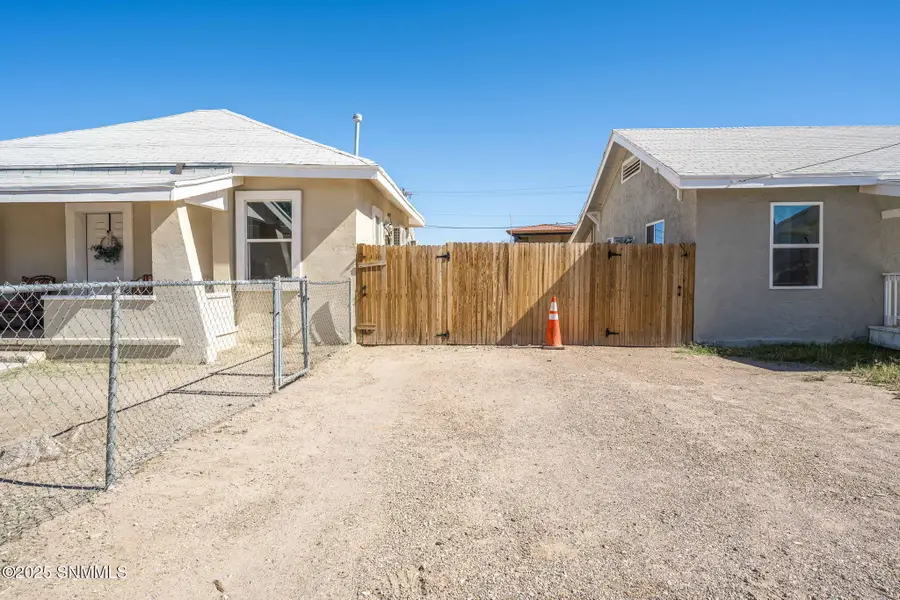 309 S Reymond Street, Las Cruces, NM 88005 - Image #3