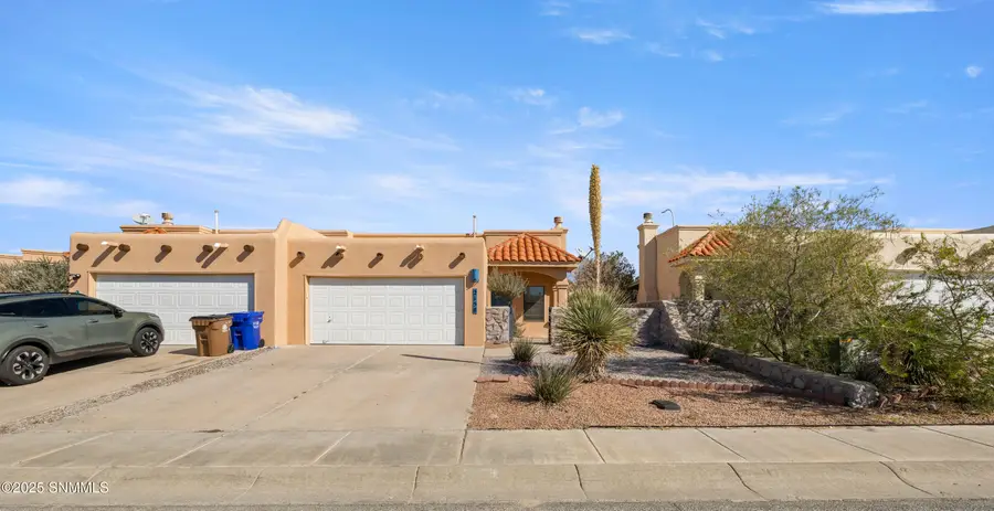 2158 Foxtail Pine Dr, Las Cruces, NM 88012 - Image #3