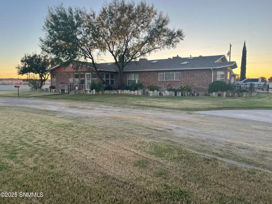 145 Our Way Road, Anthony, NM 88021 - Image #2