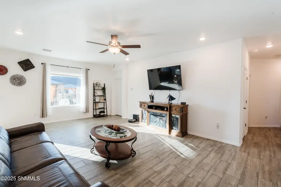 6119 Montomery Road, Las Cruces, NM 88012 - Image #3