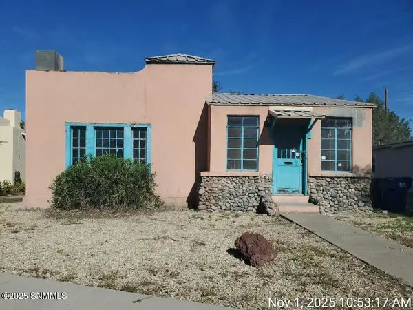 222 W Greening Avenue, Las Cruces, NM 88005