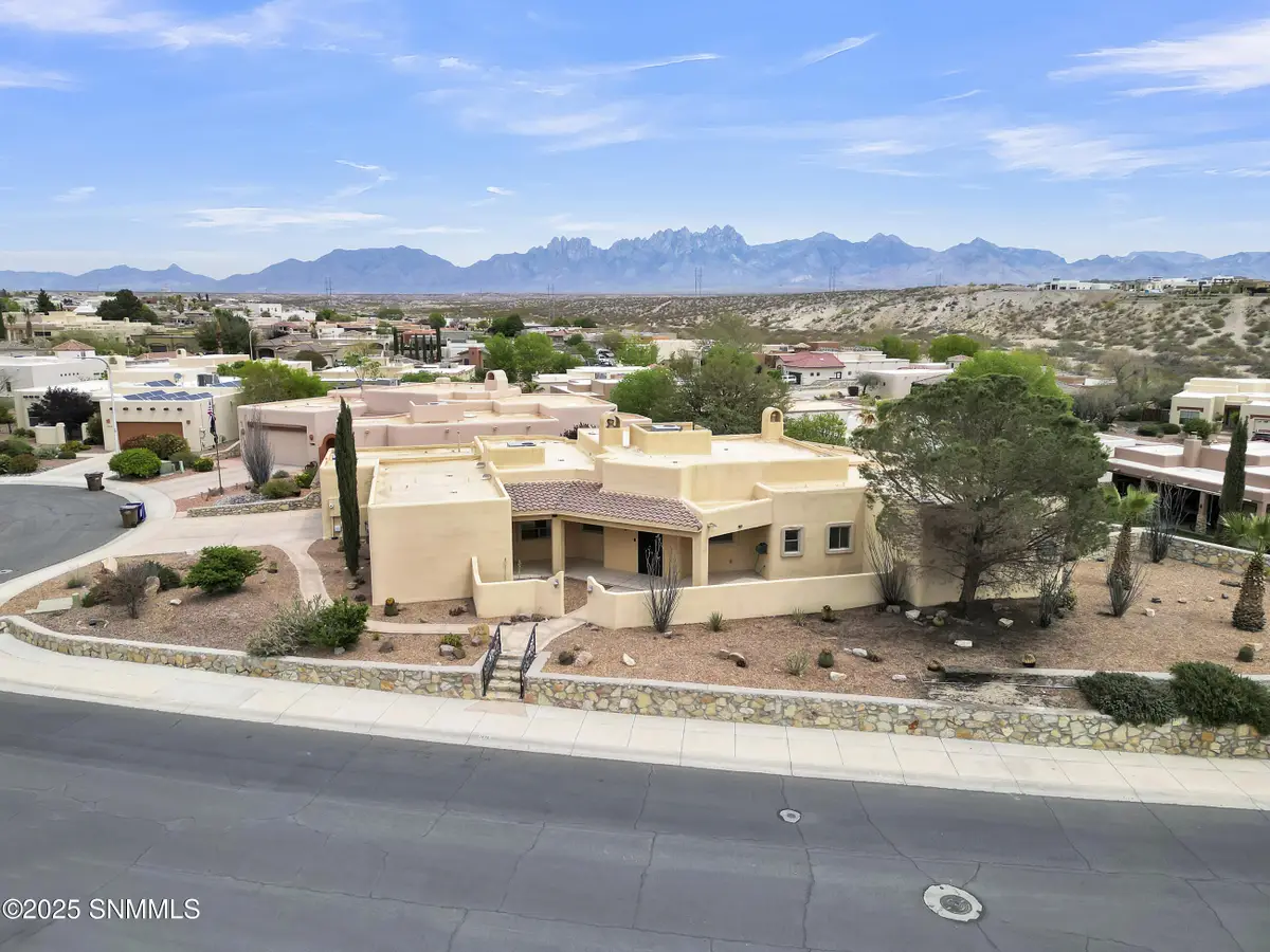 1876 El Presidio Drive, Las Cruces, NM 88011 - Image #1