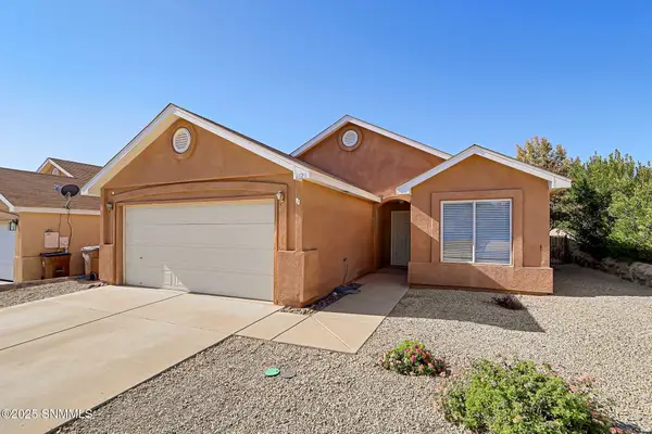 1121 Kilbourne Hole Drive, Las Cruces, NM 88012