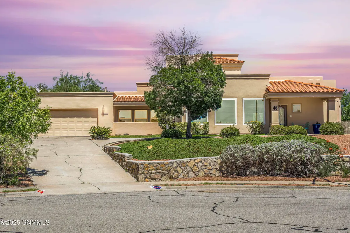 2848 Diamond Springs Drive, Las Cruces, NM 88011 - Image #1