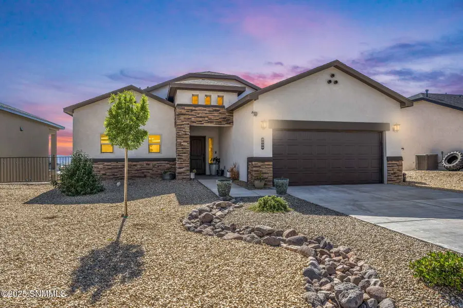 4009 Boardwalk Road, Las Cruces, NM 88012 - Image #2