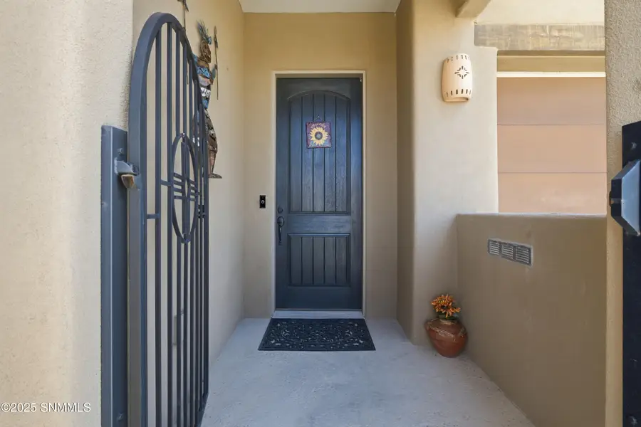 8076 Willow Bloom Circle, Las Cruces, NM 88007 - Image #2