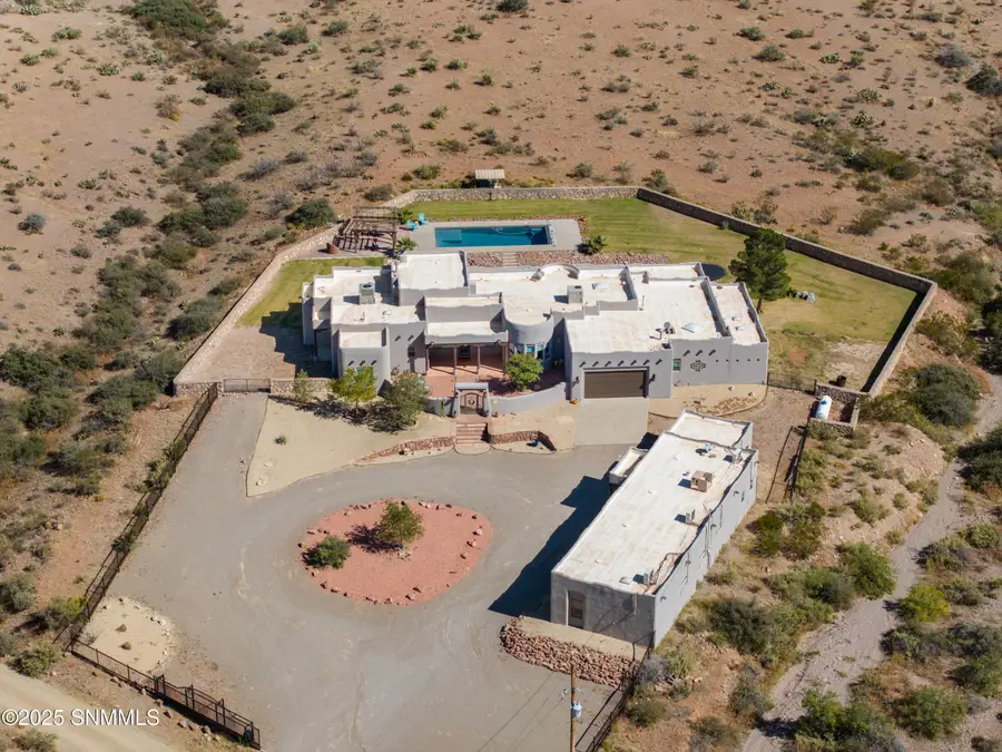 5041 Silver King Road, Las Cruces, NM 88011 - Image #2