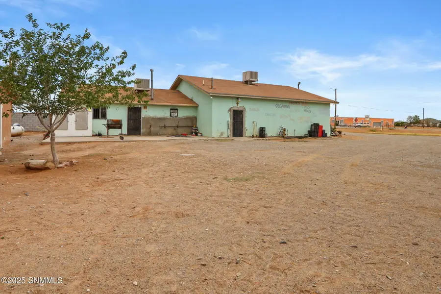 328 Angelina Boulevard, Chaparral, NM 88081 - Image #3