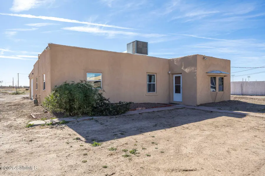 1555 Mayfield Road, Las Cruces, NM 88007 - Image #2