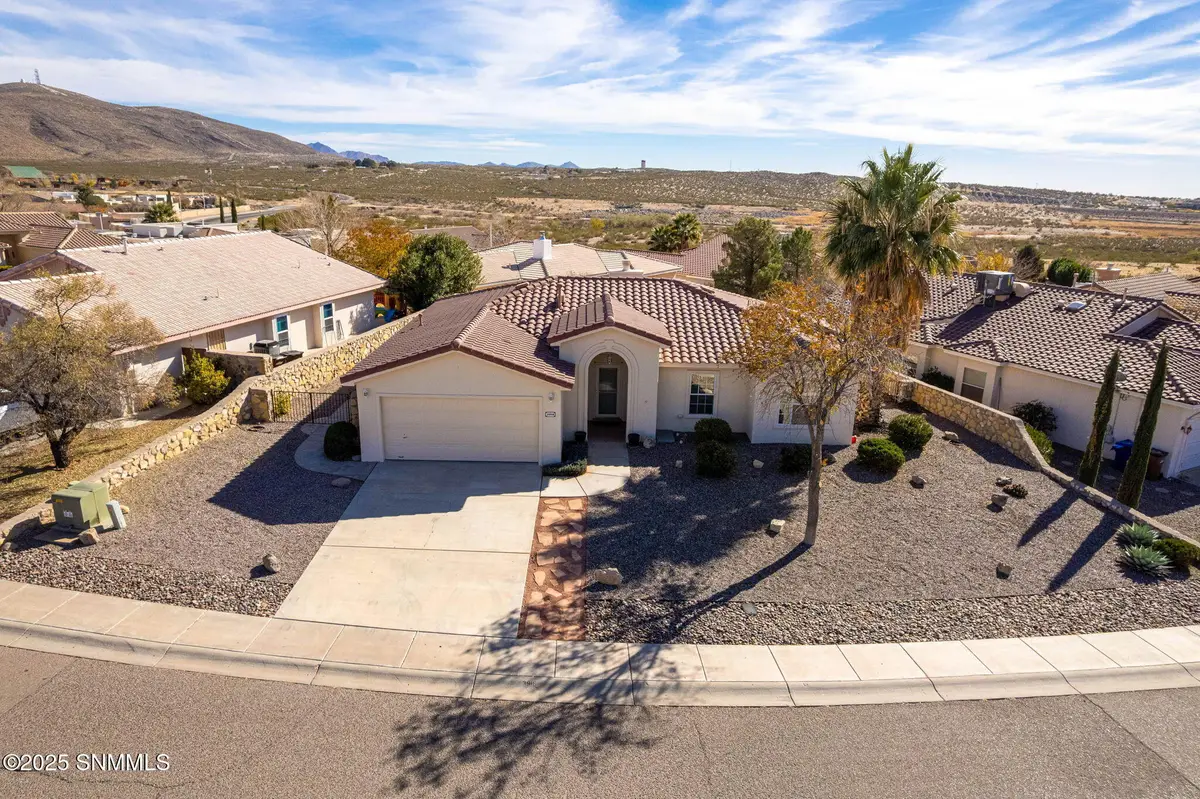3916 Tiger Woods Drive, Las Cruces, NM 88011 - Image #1