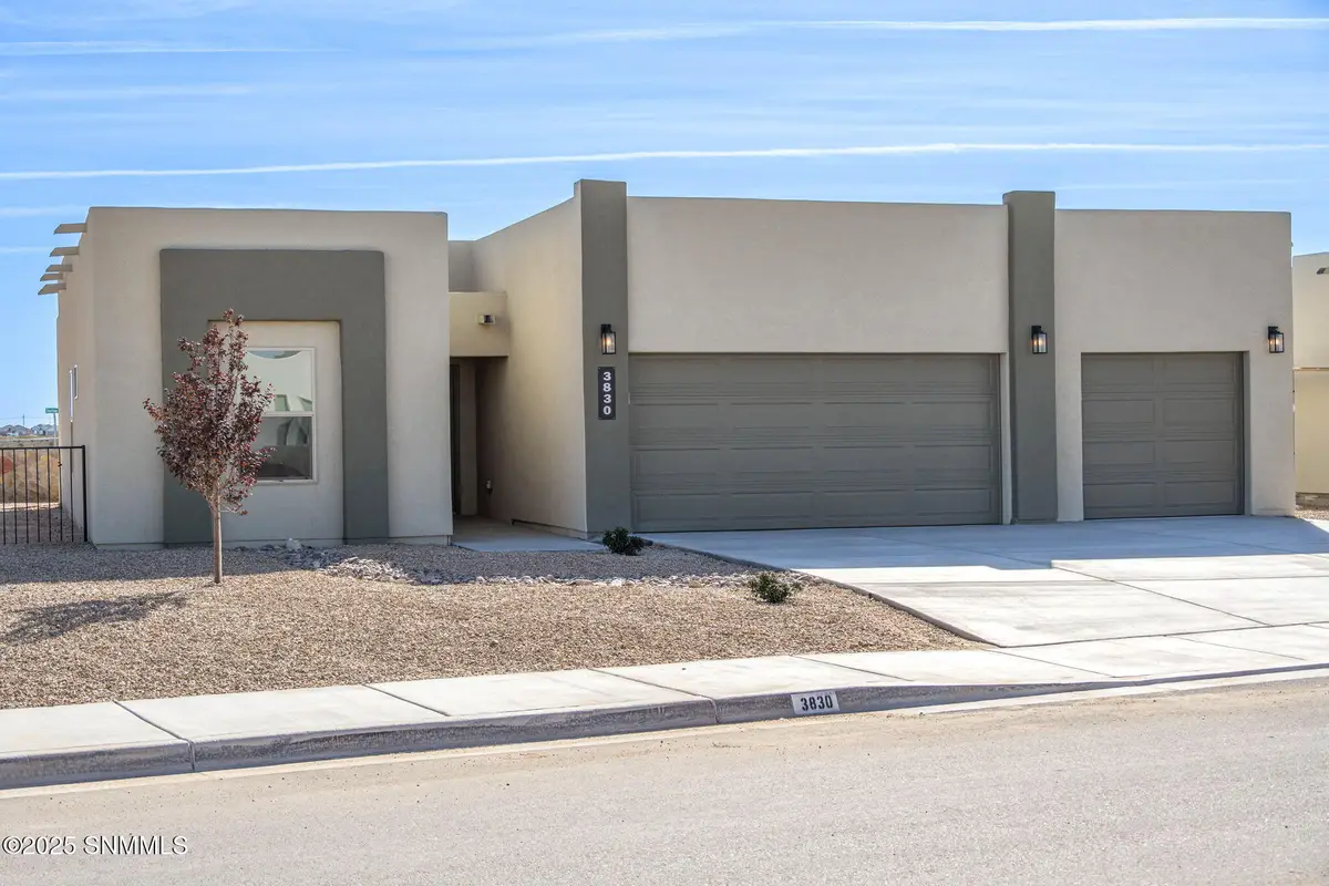 3830 Portrait Street, Las Cruces, NM 88012 - Image #1