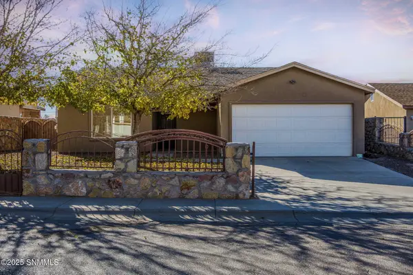 1216 Aero Lane, Berino, NM 88024