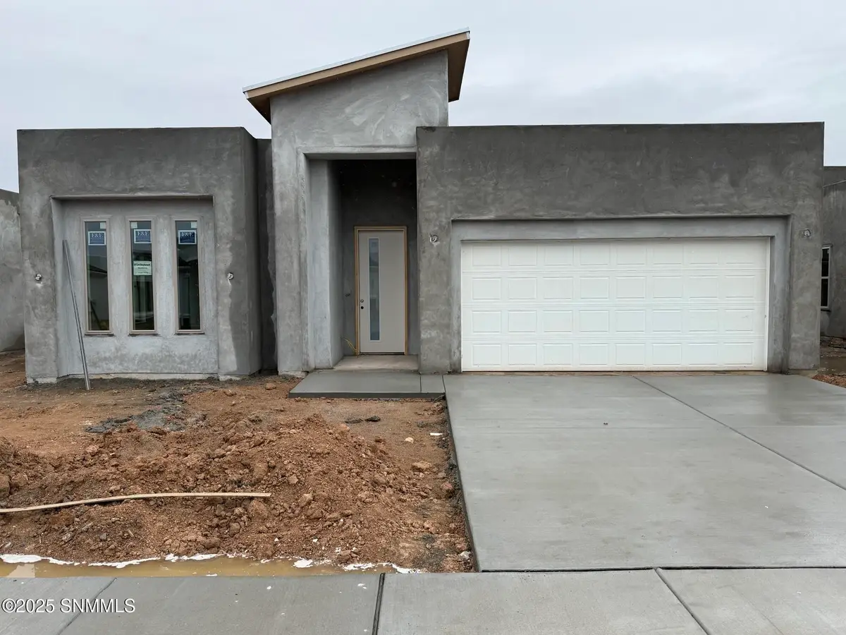 3724 Daybreak Street, Las Cruces, NM 88012 - Image #1