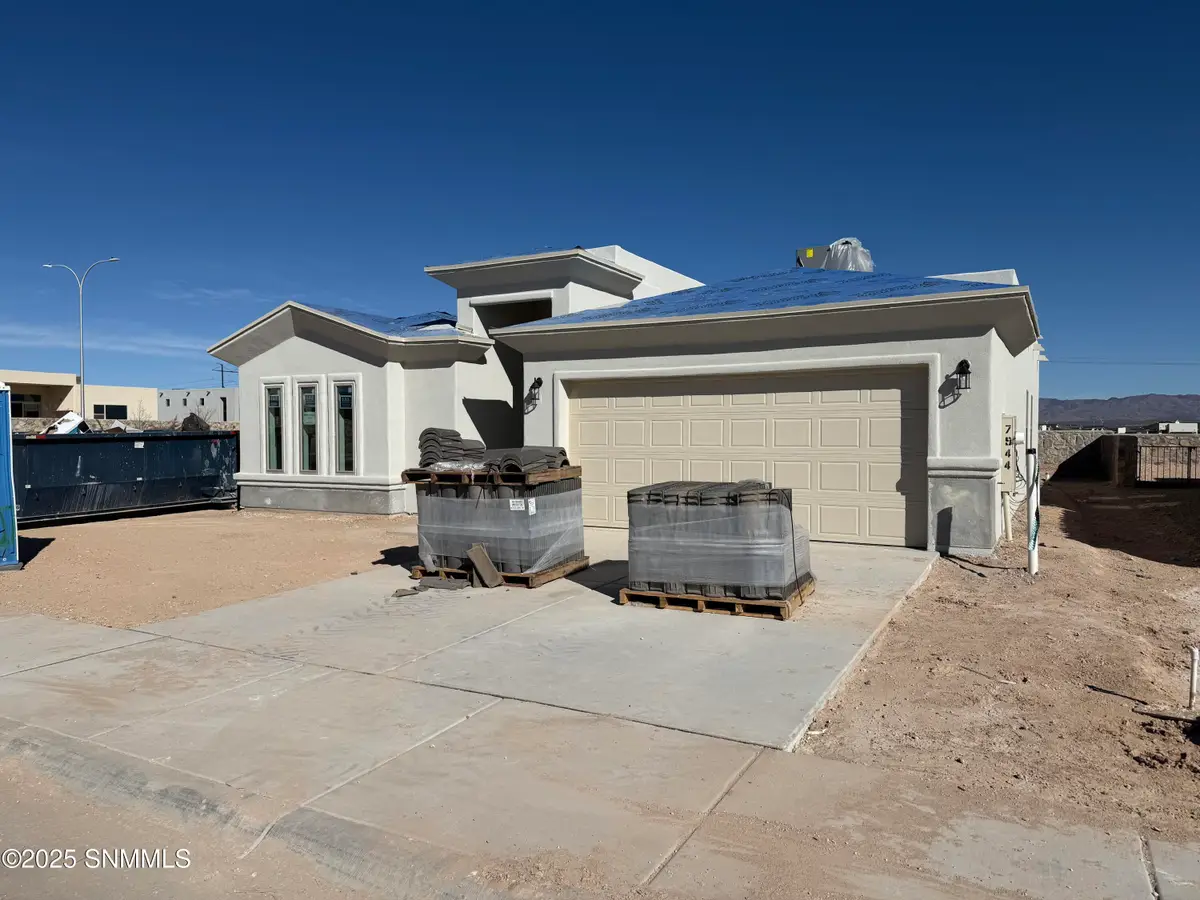 7944 San Eduardo Street, Las Cruces, NM 88012 - Image #1