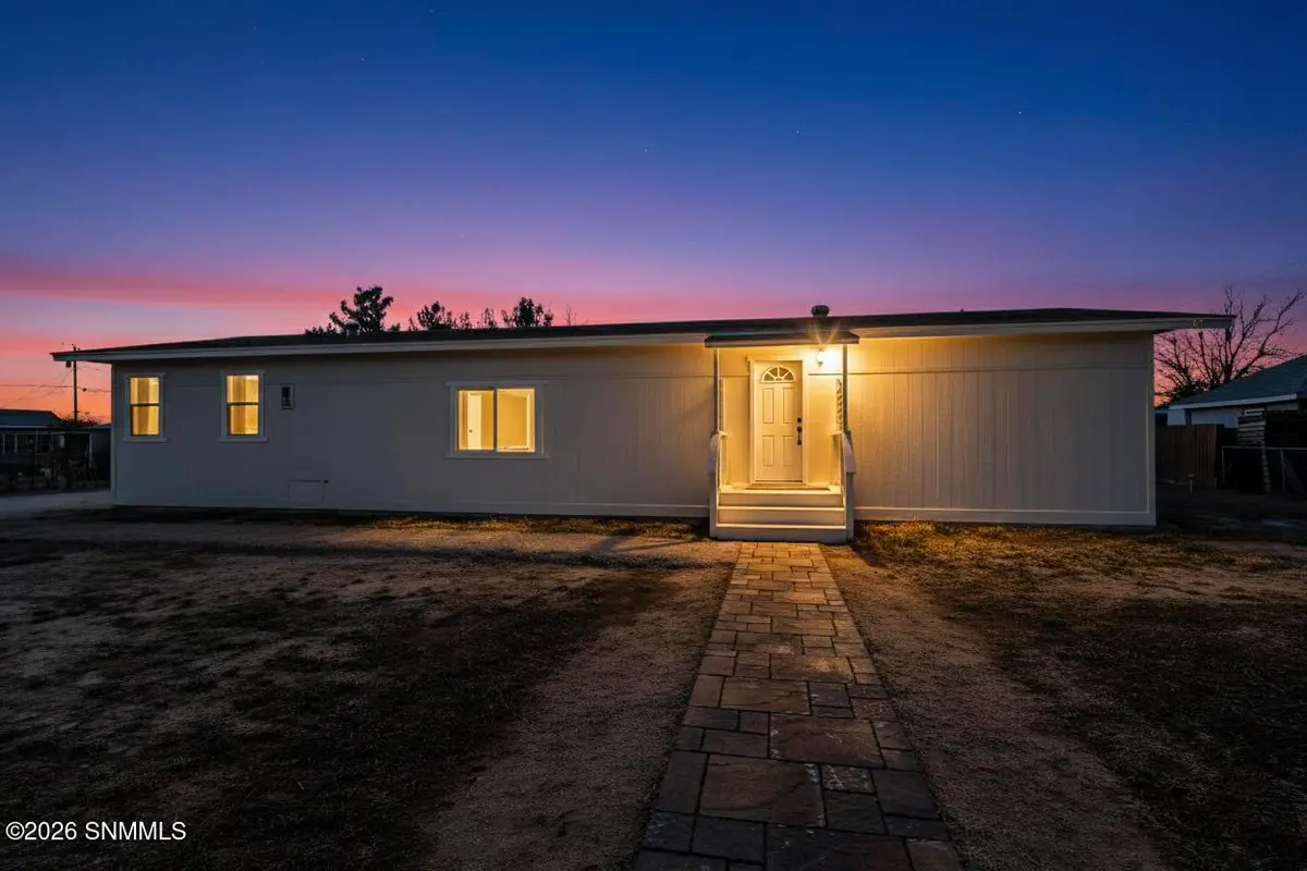 425 Bamert Road, Las Cruces, NM 88007 - Image #1