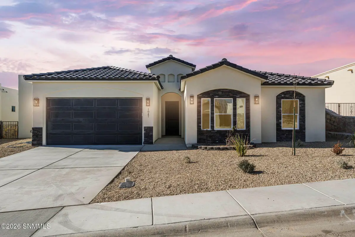 1047 Corte Aguila, Las Cruces, NM 88011 - #1
