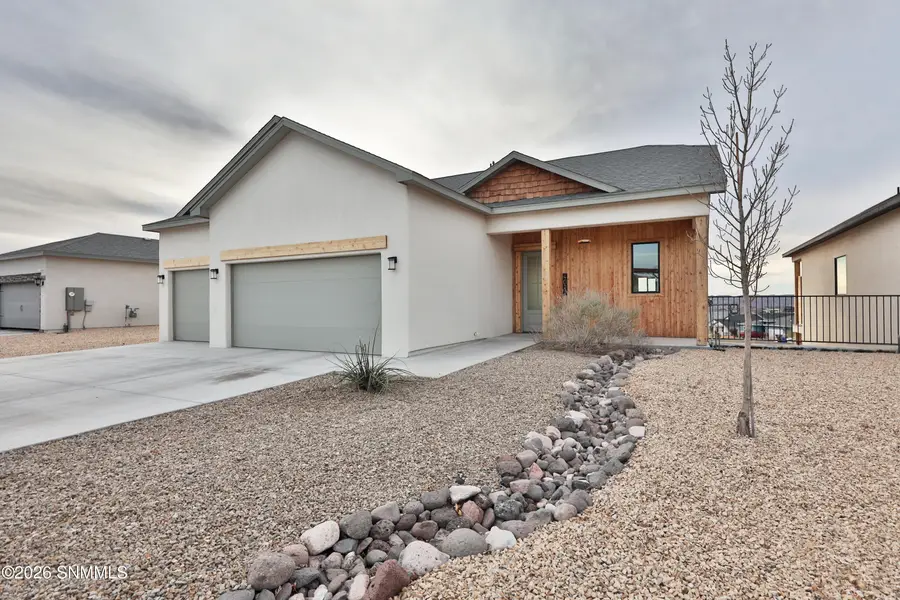 4021 Boardwalk Road, Las Cruces, NM 88012 - Image #3