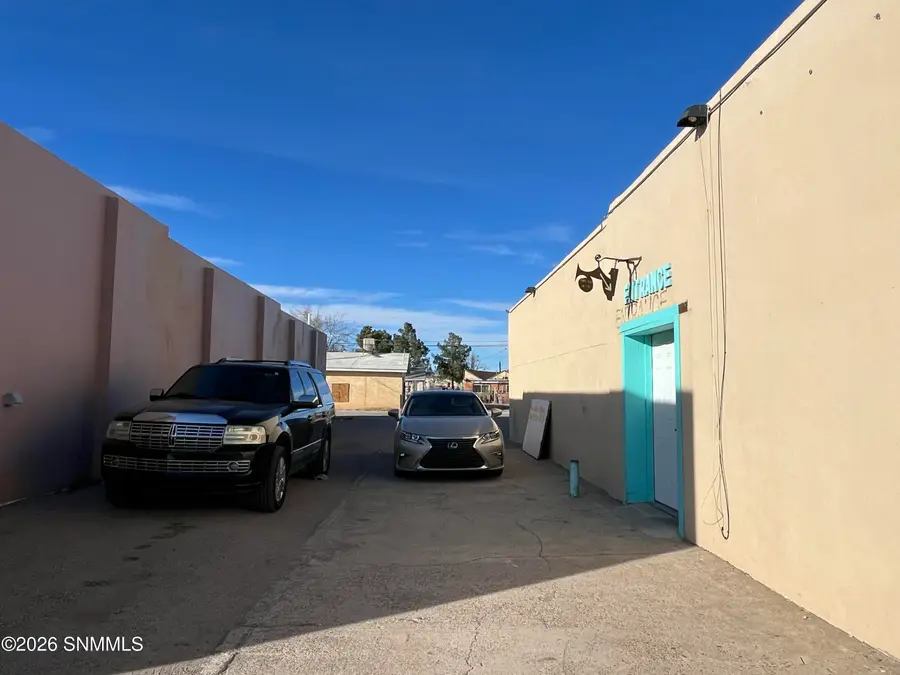 1250 W Picacho Avenue, Las Cruces, NM 88005 - Image #2