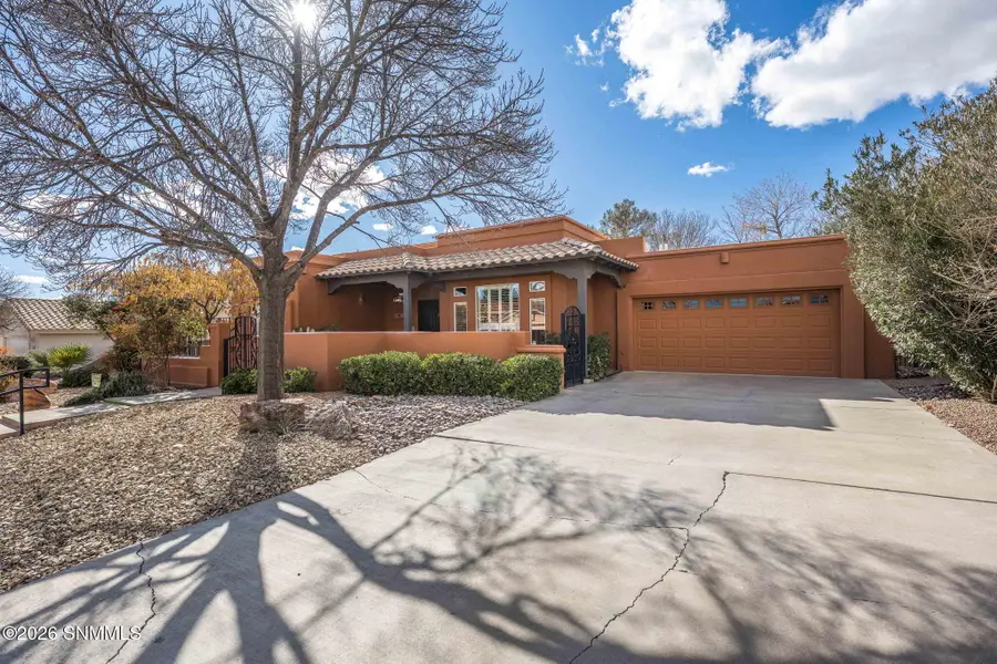 1615 Thunderbird Street, Las Cruces, NM 88011 - Image #3