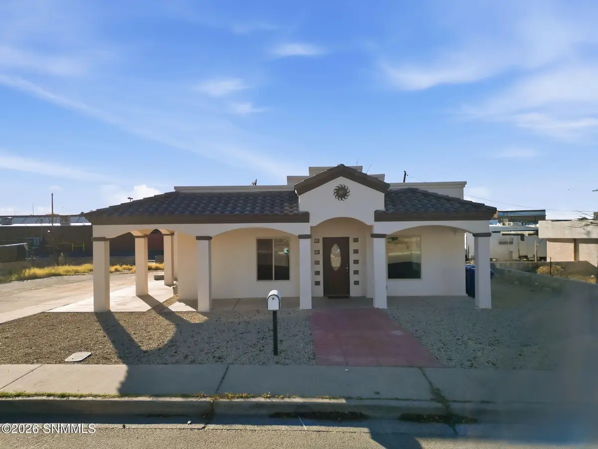 1840 San Juan Avenue, Las Cruces, NM 88001 - Image #1