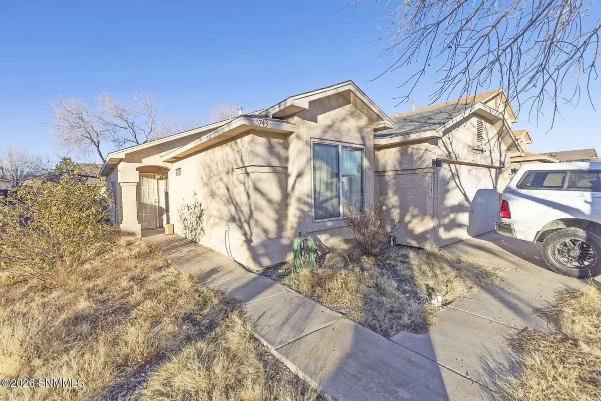 5743 E Mesa Avenue, Las Cruces, NM 88012 - Image #1