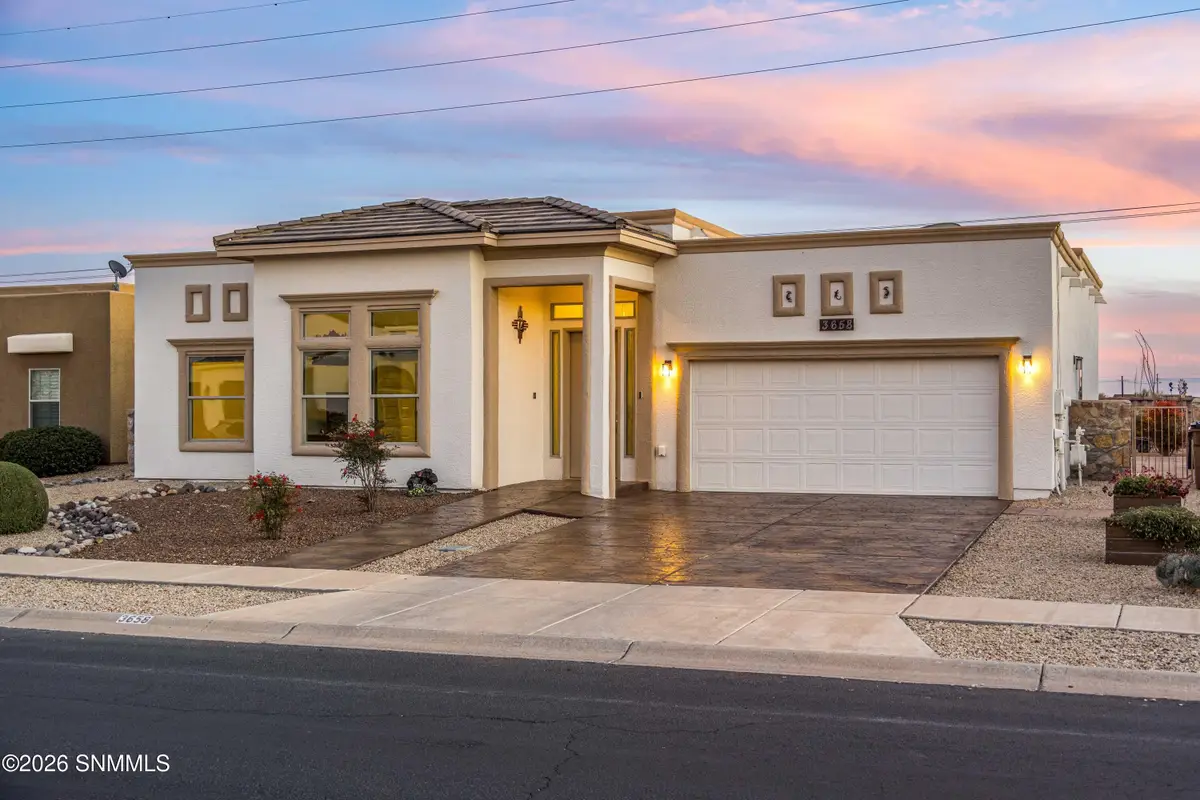 3658 San Clemente Avenue, Las Cruces, NM 88012 - Image #1