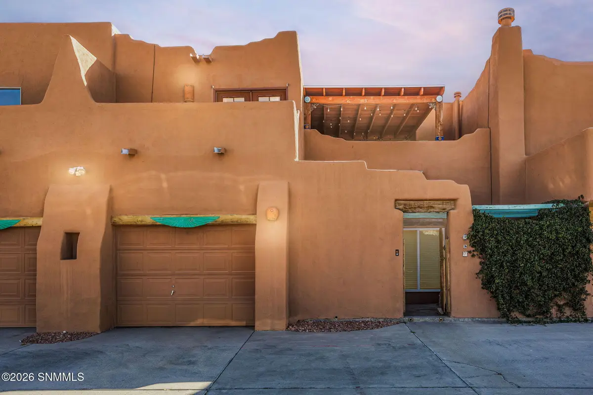 701 Indian Hollow #7, Las Cruces, NM 88011 - Image #1