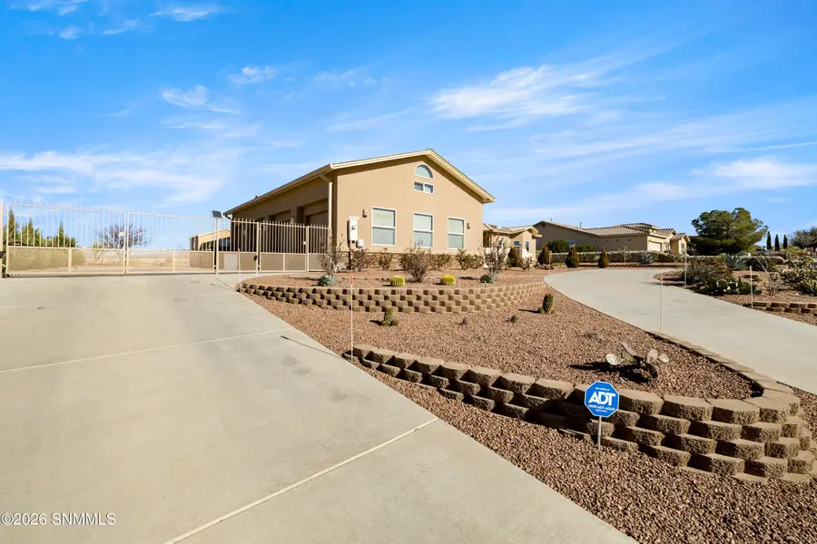 139 Coues Deer Avenue, Las Cruces, NM 88007 - Image #3