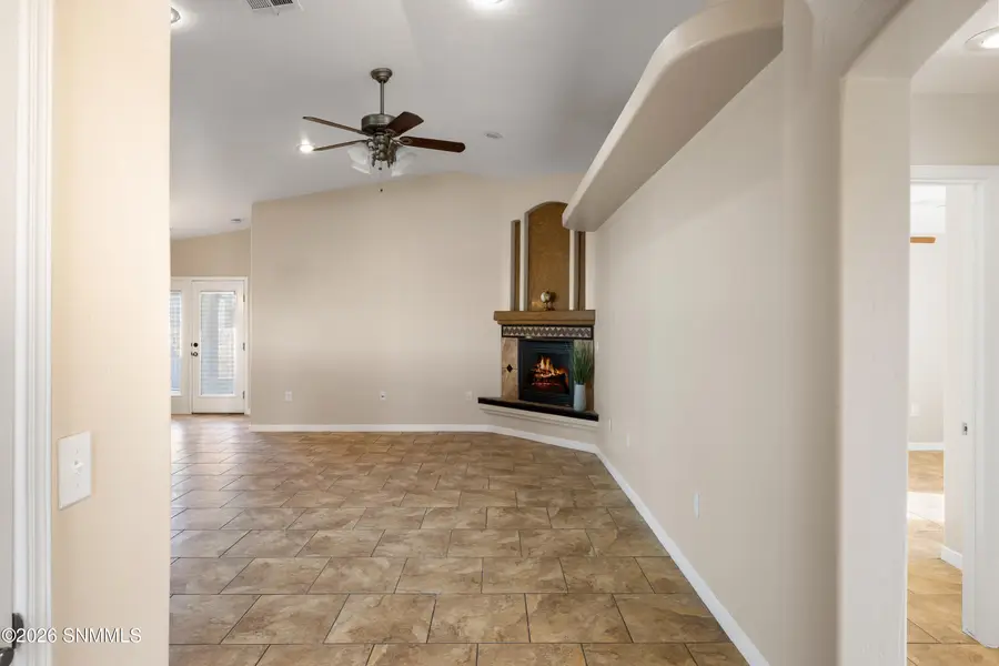 7320 Vista De Sobre Drive, Las Cruces, NM 88012 - Image #3