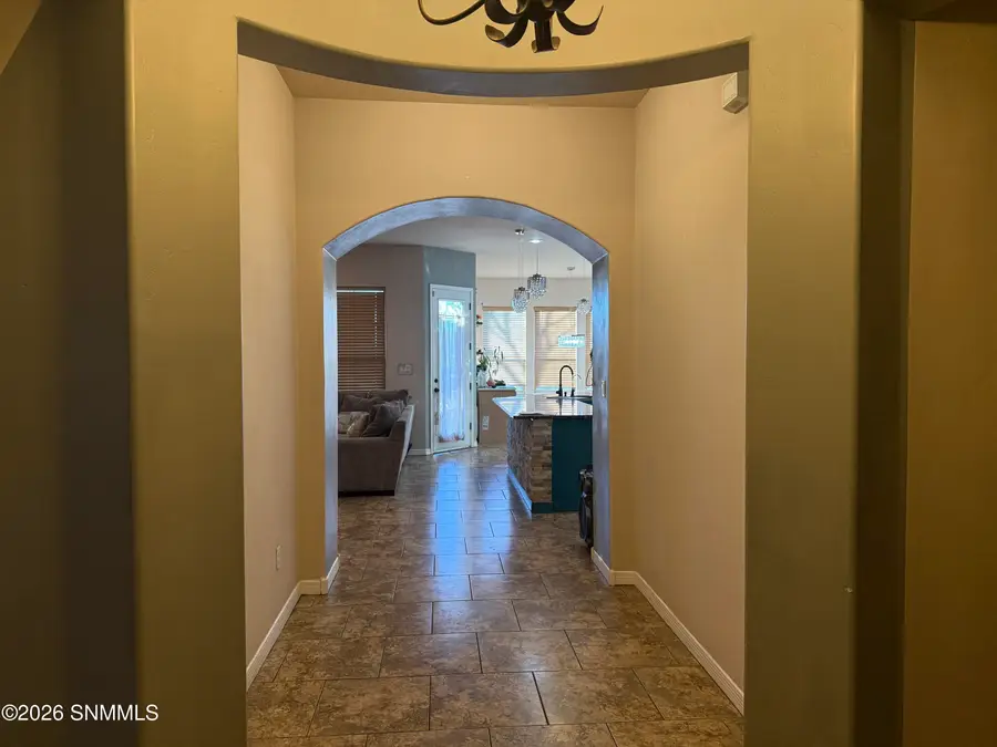 4241 Sommerset Arc, Las Cruces, NM 88011 - Image #2