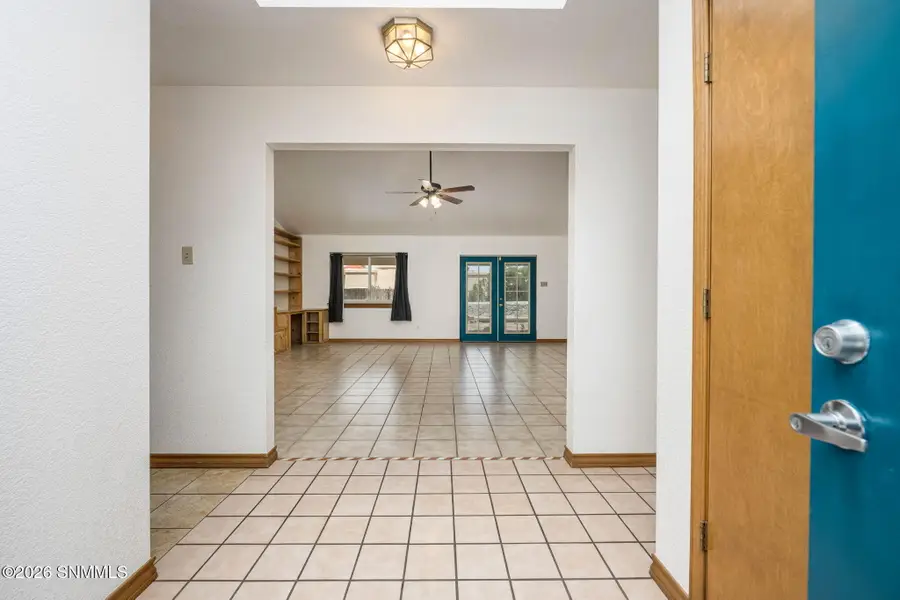 755 Suzanne Avenue, Las Cruces, NM 88005 - Image #3