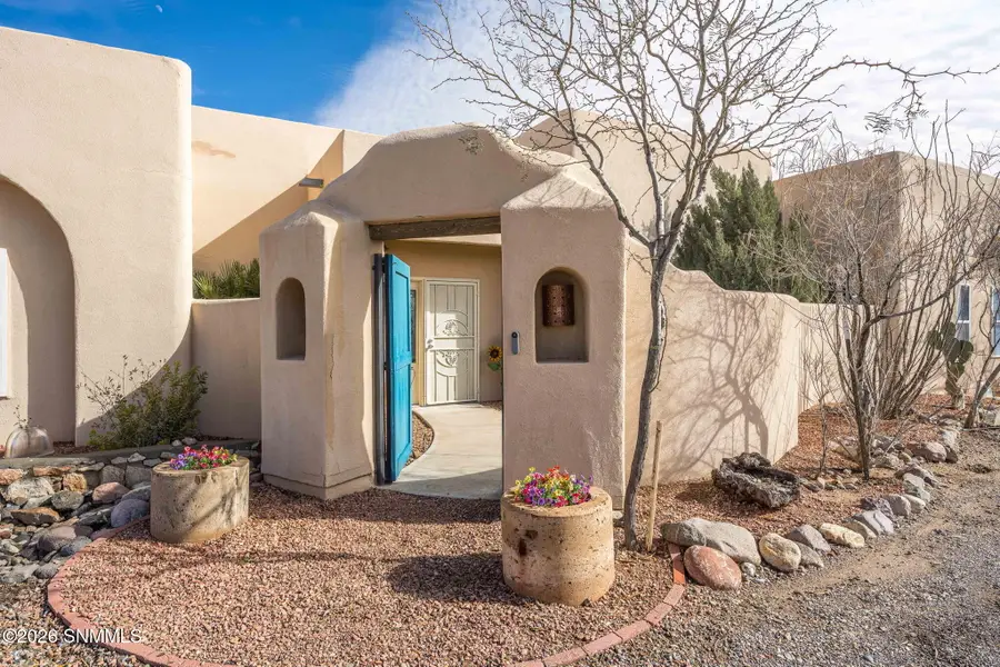 5944 Dusty Prints Road, Las Cruces, NM 88007 - Image #3