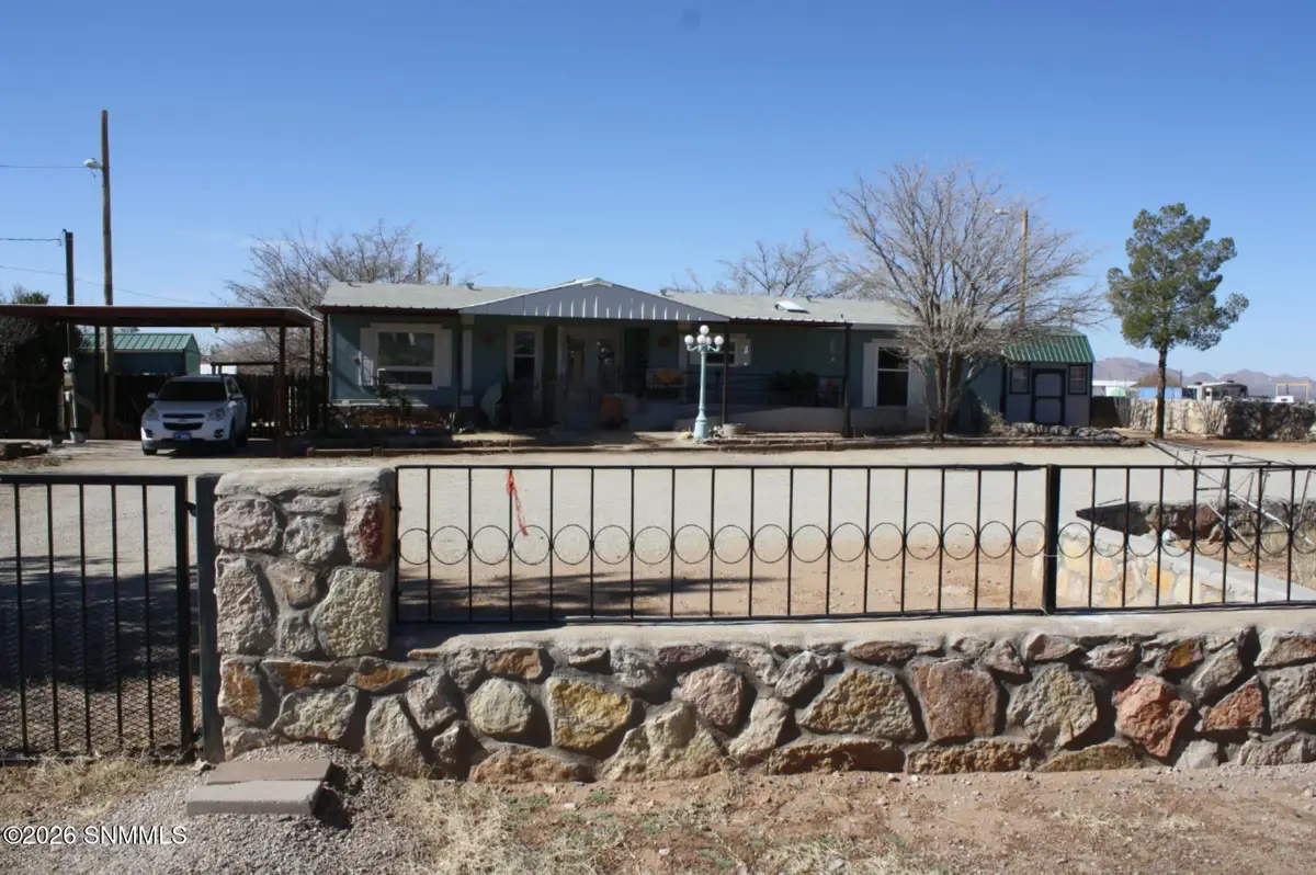 6305 Weisner Road, Las Cruces, NM 88012 - Image #1