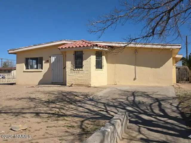 1705 Lester Avenue, Las Cruces, NM 88001 - #1