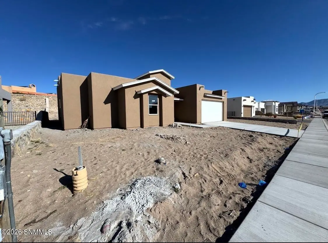 2861 E Springs Road, Las Cruces, NM 88011 - #1