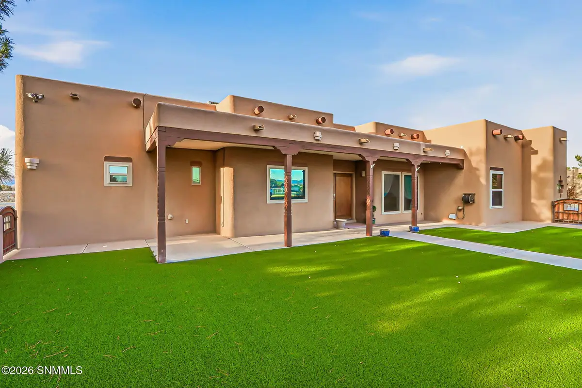 1285 Apple Tree Lane, Las Cruces, NM 88007 - #1