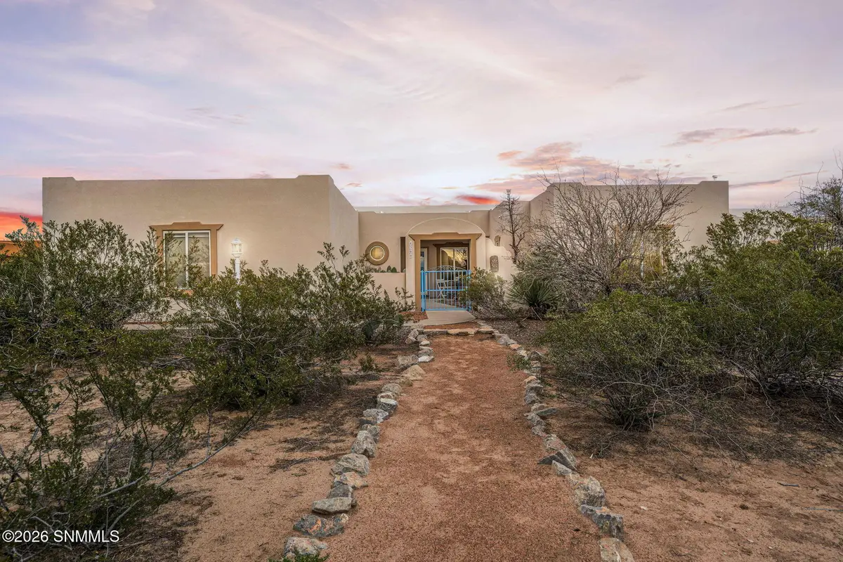 4300 Diamondback Drive, Las Cruces, NM 88011 - #1