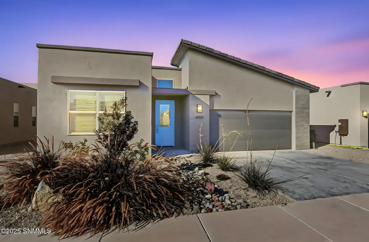 6221 Quicksilver Street, Las Cruces, NM 88012 - #1