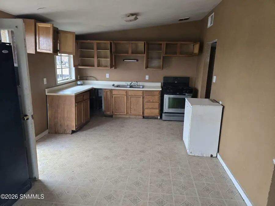 2407 Abbott Avenue, Alamogordo, NM 88310 - #3