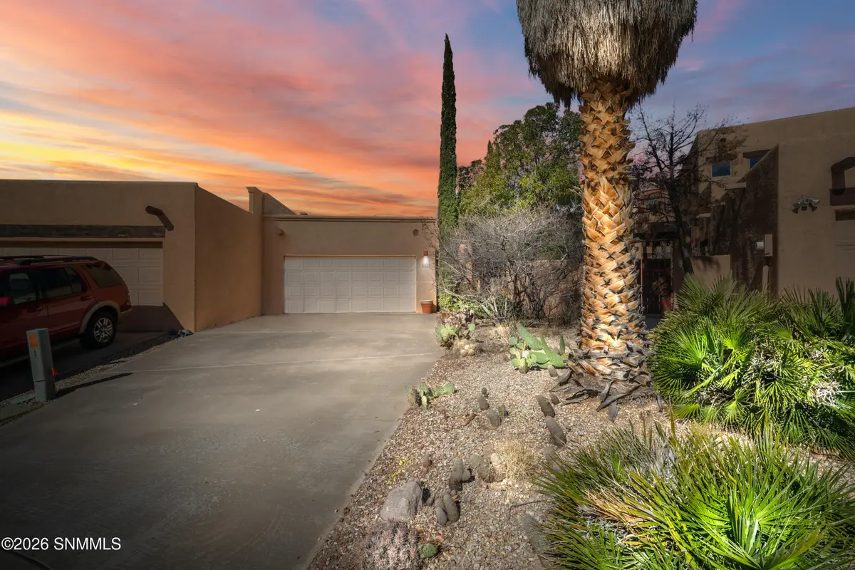 1052 Mormon Drive, Las Cruces, NM 88011 - #1