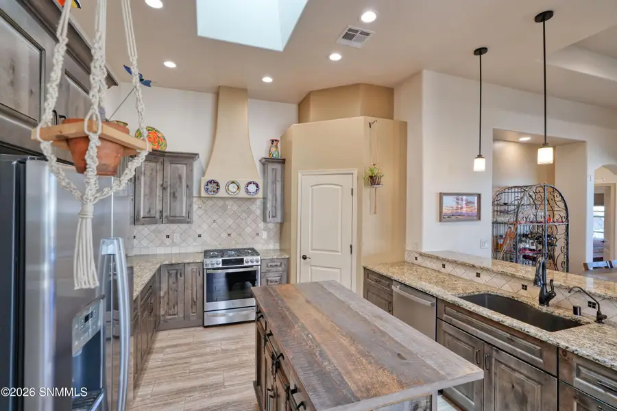 8081 Willow Bloom Circle, Las Cruces, NM 88007 - #3