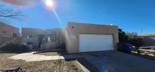 2625 Bearcat Drive, Las Cruces, NM 88001