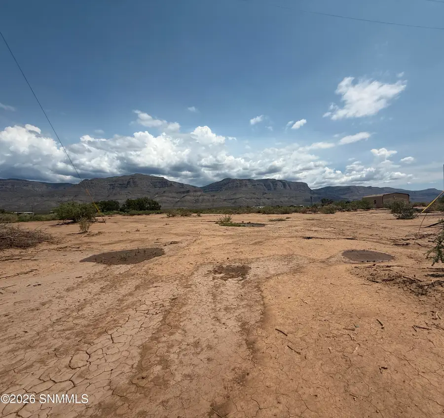 48 South Gate Drive, Alamogordo, NM 88310 - #3