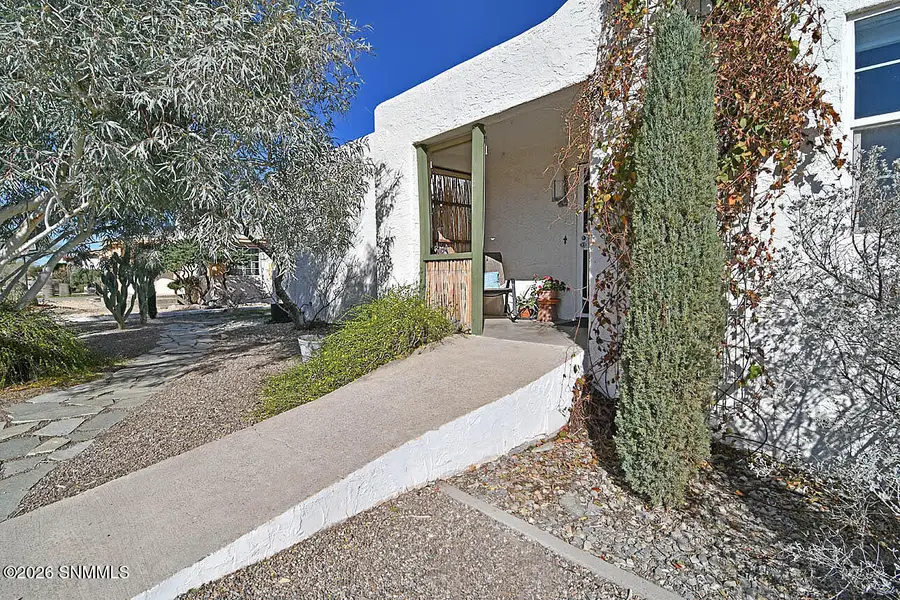 360 El Prado Avenue, Las Cruces, NM 88005 - #2