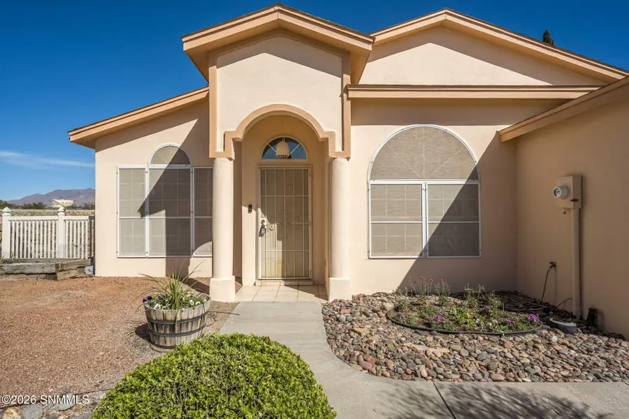 649 Stone Canyon Drive, Las Cruces, NM 88011 - #3